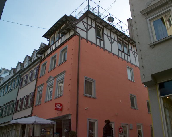 Fassadengestaltung Wohn- und Geschäftshaus